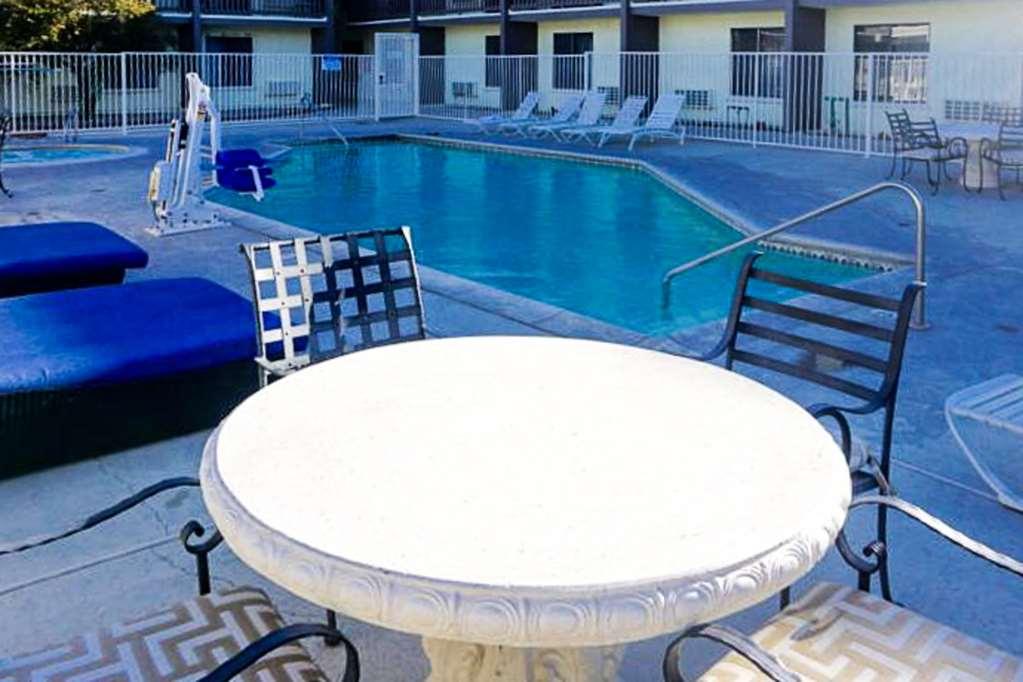 Red Roof Inn רידג'קרסט מתקנים תמונה